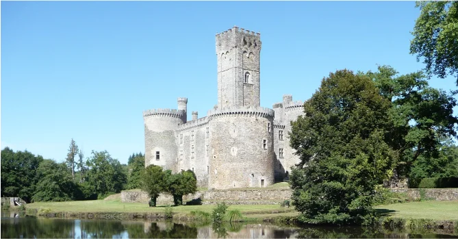 Aux insolites des feuillardiers - zomes - haute vienne - logement insolite - activit?s - visites